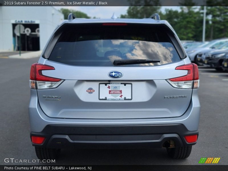 Ice Silver Metallic / Black 2019 Subaru Forester 2.5i Premium