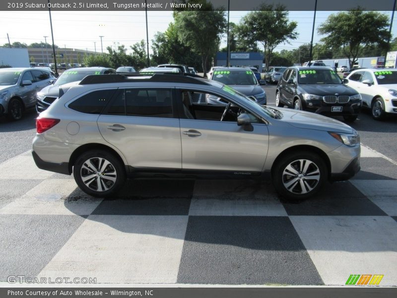 Tungsten Metallic / Warm Ivory 2019 Subaru Outback 2.5i Limited