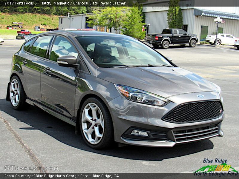 Magnetic / Charcoal Black Recaro Leather 2017 Ford Focus ST Hatch