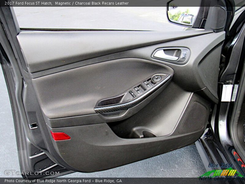 Magnetic / Charcoal Black Recaro Leather 2017 Ford Focus ST Hatch