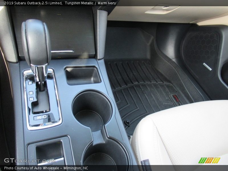 Tungsten Metallic / Warm Ivory 2019 Subaru Outback 2.5i Limited