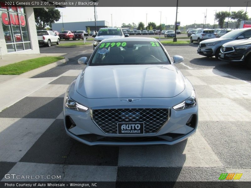 Siberian Ice / Black/Gray 2021 Genesis G70 2.0T