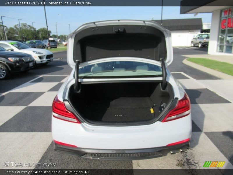  2021 G70 2.0T Trunk