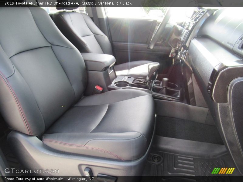 Classic Silver Metallic / Black 2019 Toyota 4Runner TRD Off-Road 4x4