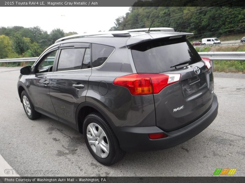 Magnetic Gray Metallic / Ash 2015 Toyota RAV4 LE