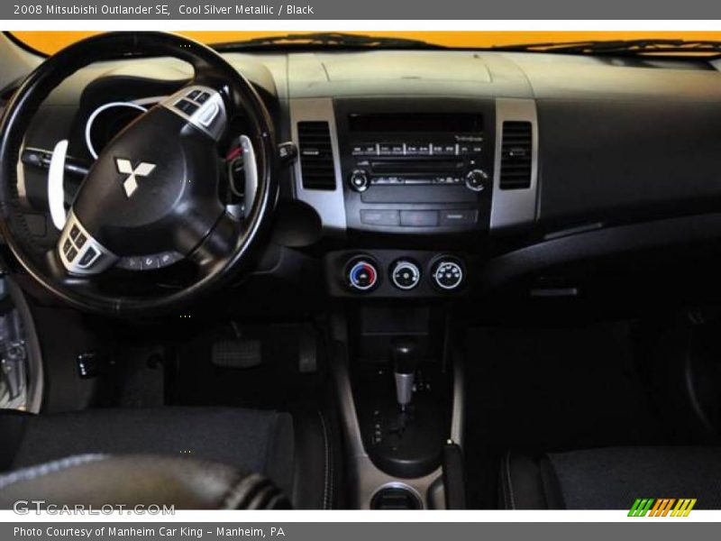 Cool Silver Metallic / Black 2008 Mitsubishi Outlander SE