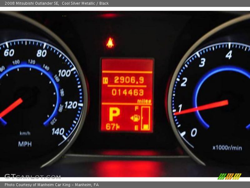 Cool Silver Metallic / Black 2008 Mitsubishi Outlander SE
