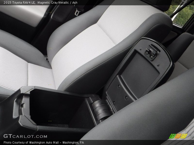 Magnetic Gray Metallic / Ash 2015 Toyota RAV4 LE