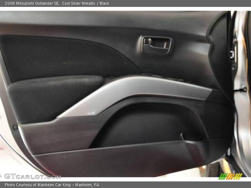 Cool Silver Metallic / Black 2008 Mitsubishi Outlander SE