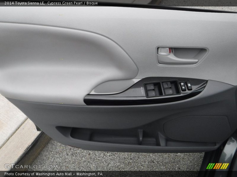 Cypress Green Pearl / Bisque 2014 Toyota Sienna LE