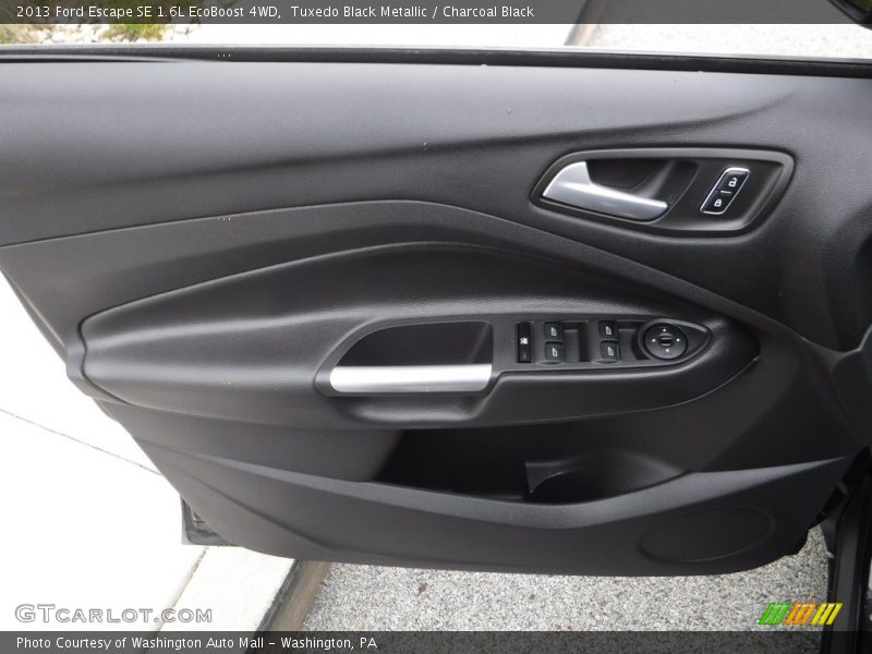 Tuxedo Black Metallic / Charcoal Black 2013 Ford Escape SE 1.6L EcoBoost 4WD