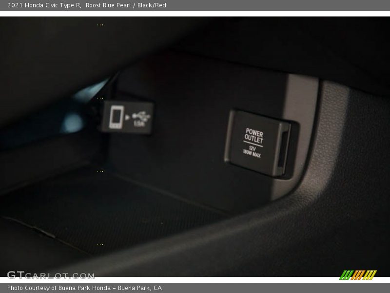 Boost Blue Pearl / Black/Red 2021 Honda Civic Type R