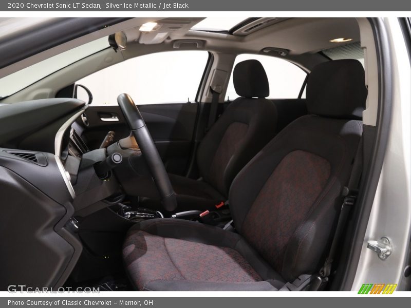 Silver Ice Metallic / Jet Black 2020 Chevrolet Sonic LT Sedan