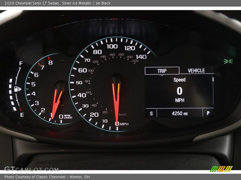 Silver Ice Metallic / Jet Black 2020 Chevrolet Sonic LT Sedan