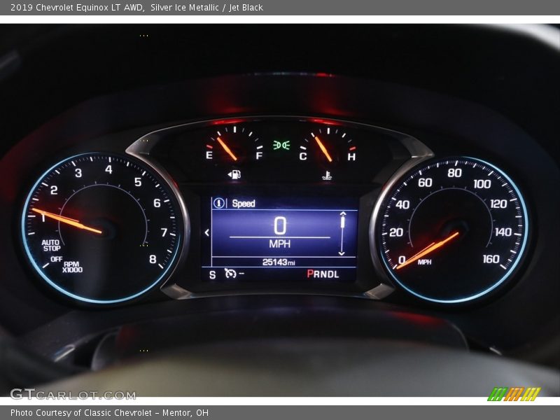 Silver Ice Metallic / Jet Black 2019 Chevrolet Equinox LT AWD