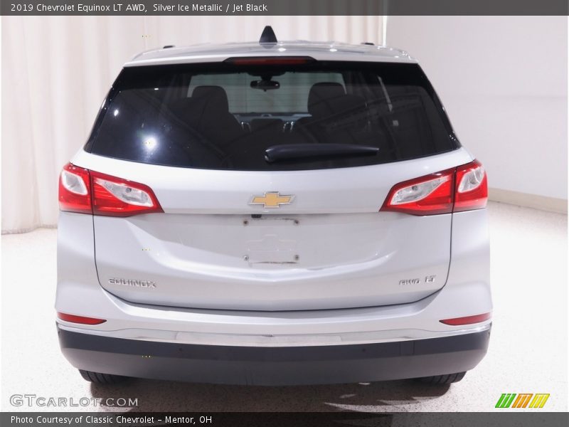 Silver Ice Metallic / Jet Black 2019 Chevrolet Equinox LT AWD