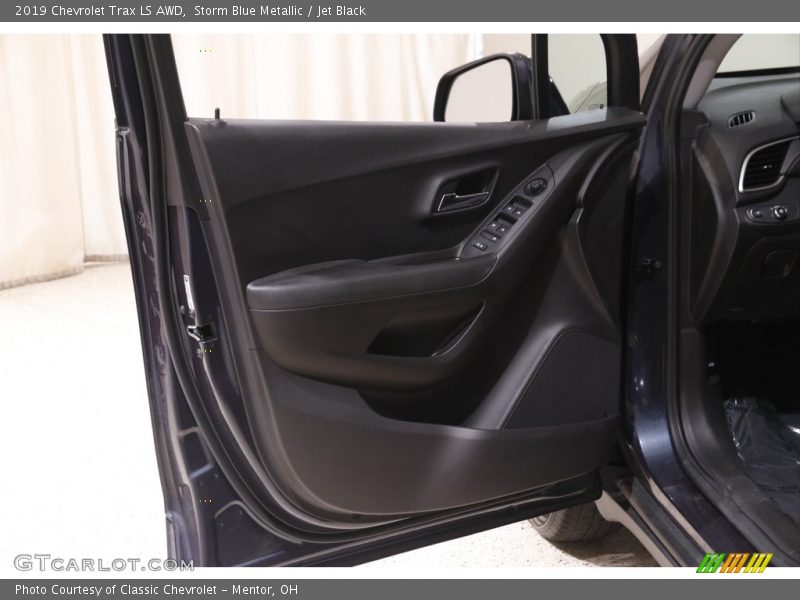 Storm Blue Metallic / Jet Black 2019 Chevrolet Trax LS AWD