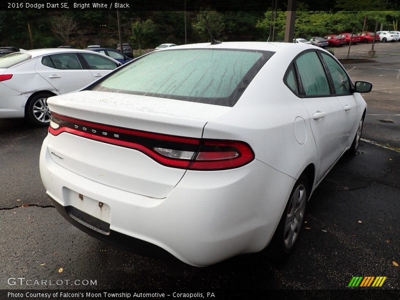 Bright White / Black 2016 Dodge Dart SE