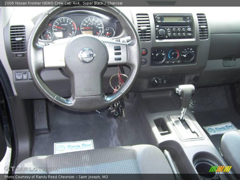 Super Black / Charcoal 2006 Nissan Frontier NISMO Crew Cab 4x4