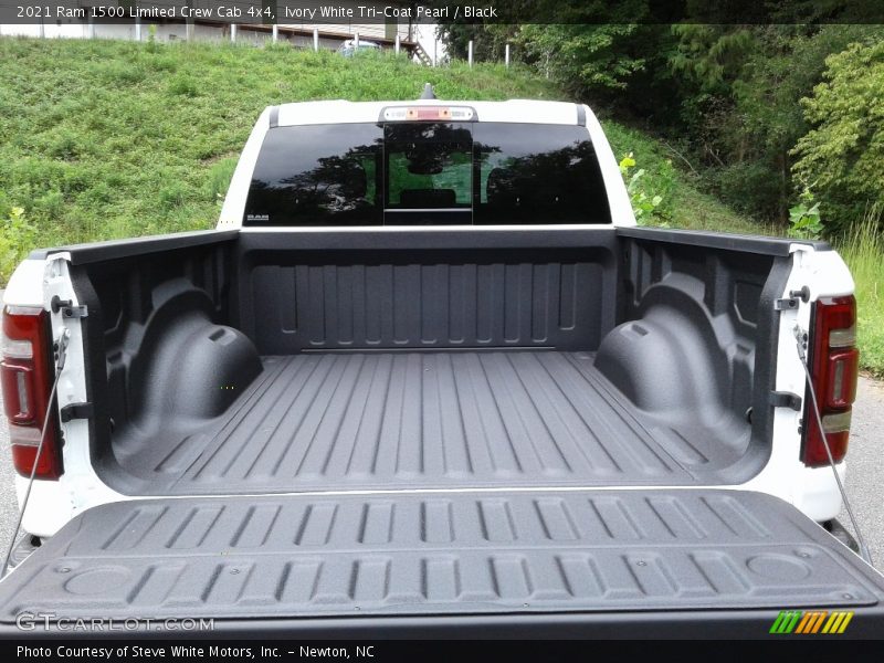 Ivory White Tri-Coat Pearl / Black 2021 Ram 1500 Limited Crew Cab 4x4