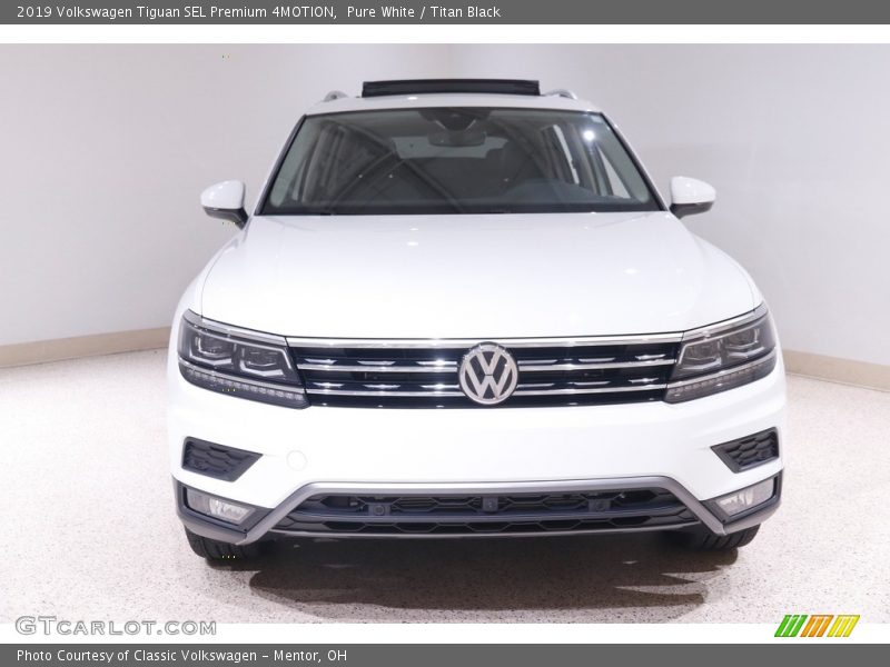 Pure White / Titan Black 2019 Volkswagen Tiguan SEL Premium 4MOTION