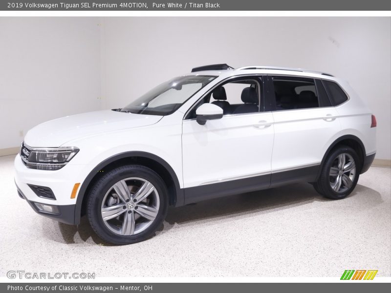 Pure White / Titan Black 2019 Volkswagen Tiguan SEL Premium 4MOTION