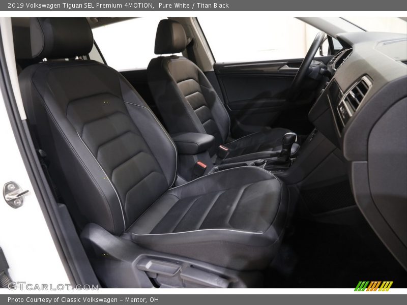Pure White / Titan Black 2019 Volkswagen Tiguan SEL Premium 4MOTION