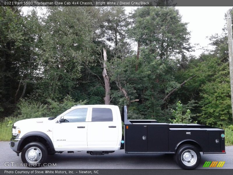 Bright White / Diesel Gray/Black 2021 Ram 5500 Tradesman Crew Cab 4x4 Chassis