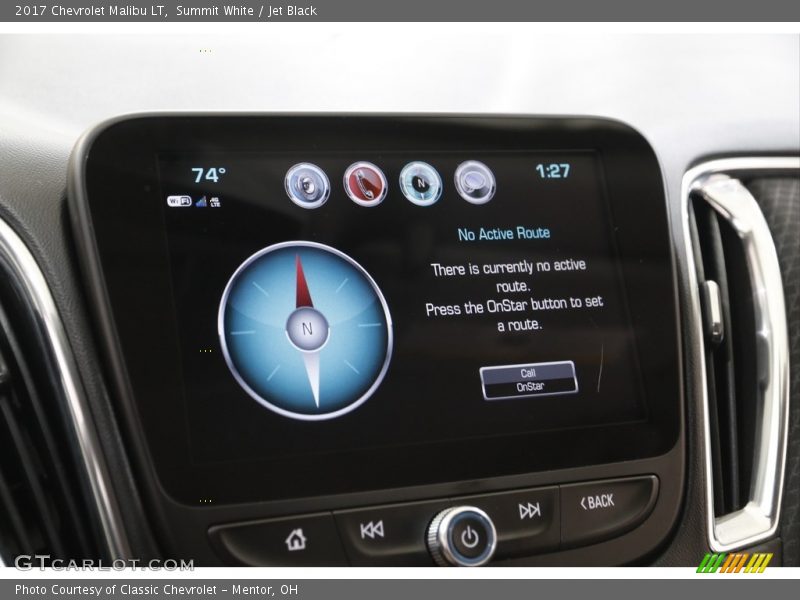 Summit White / Jet Black 2017 Chevrolet Malibu LT
