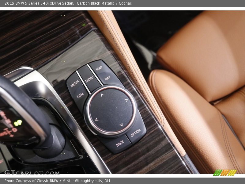 Carbon Black Metallic / Cognac 2019 BMW 5 Series 540i xDrive Sedan