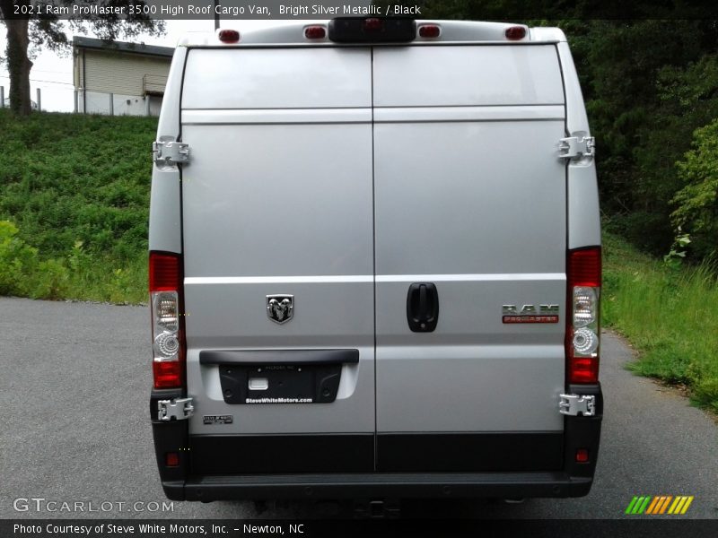 Bright Silver Metallic / Black 2021 Ram ProMaster 3500 High Roof Cargo Van