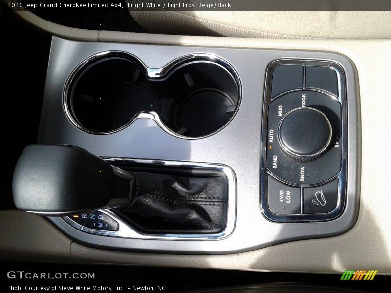 Bright White / Light Frost Beige/Black 2020 Jeep Grand Cherokee Limited 4x4