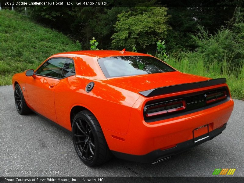 Go Mango / Black 2021 Dodge Challenger R/T Scat Pack