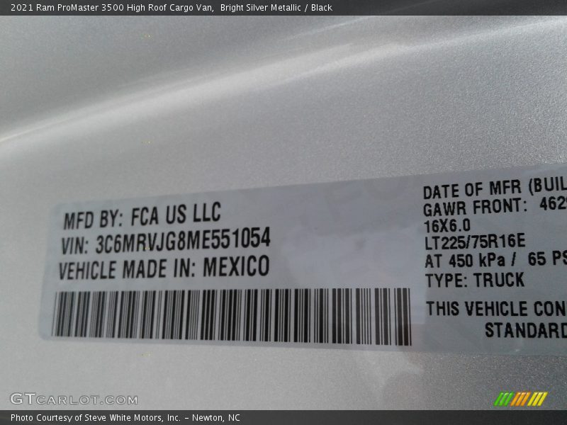 Bright Silver Metallic / Black 2021 Ram ProMaster 3500 High Roof Cargo Van