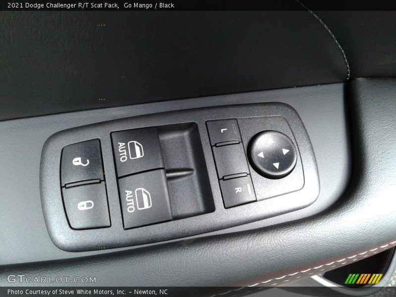 Go Mango / Black 2021 Dodge Challenger R/T Scat Pack