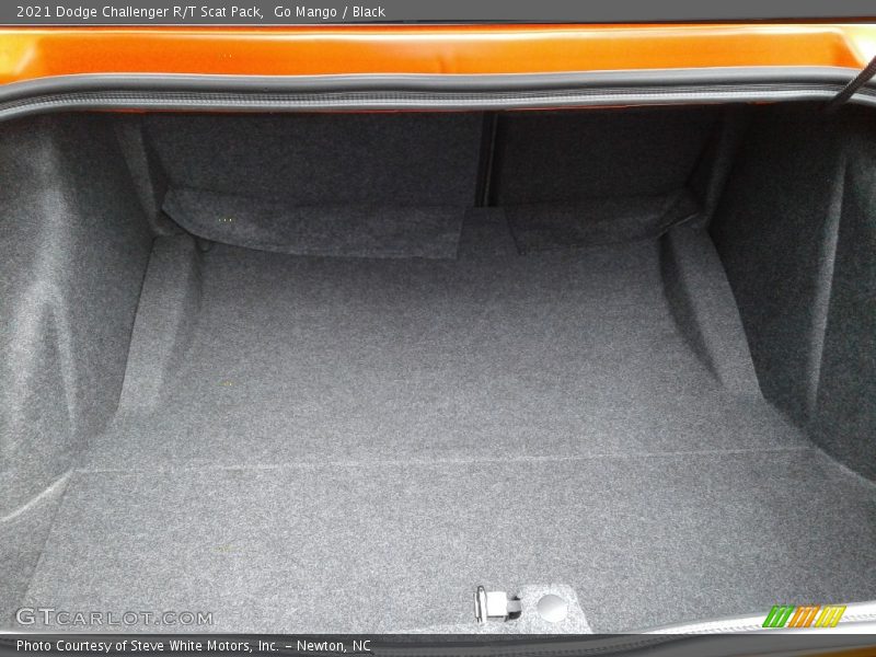  2021 Challenger R/T Scat Pack Trunk