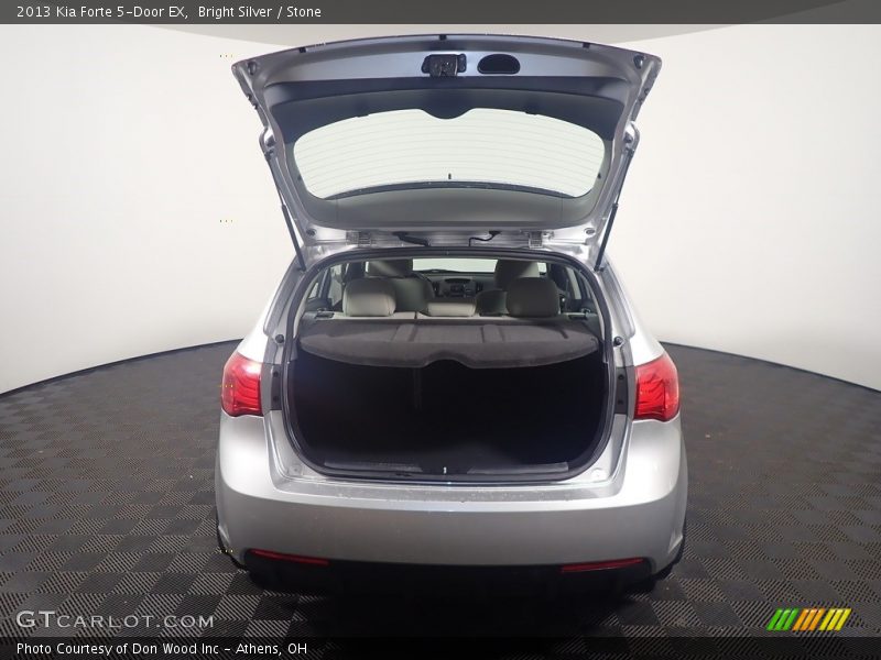 Bright Silver / Stone 2013 Kia Forte 5-Door EX