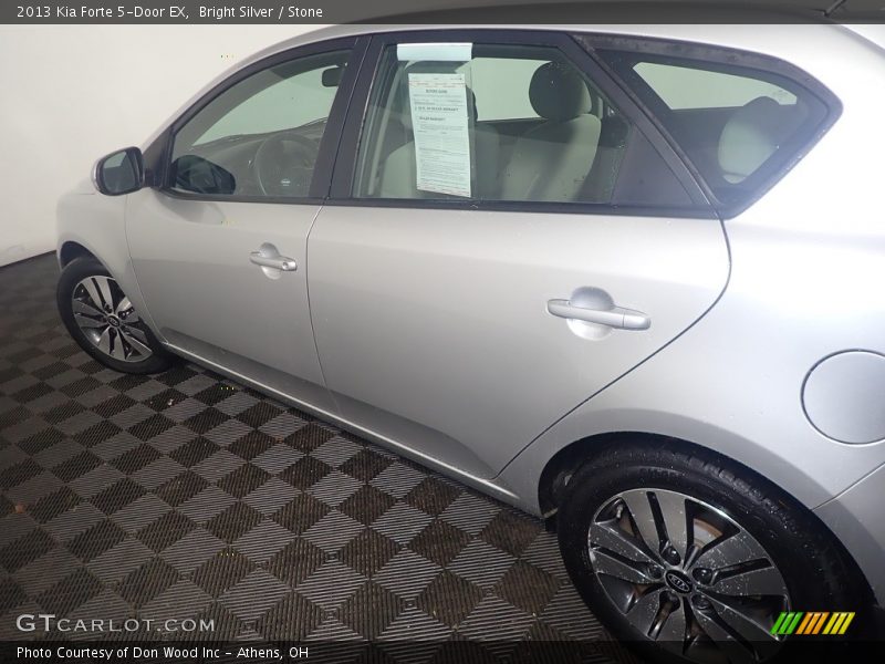 Bright Silver / Stone 2013 Kia Forte 5-Door EX