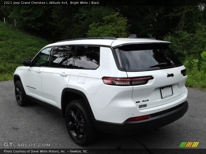 Bright White / Black 2021 Jeep Grand Cherokee L Altitude 4x4