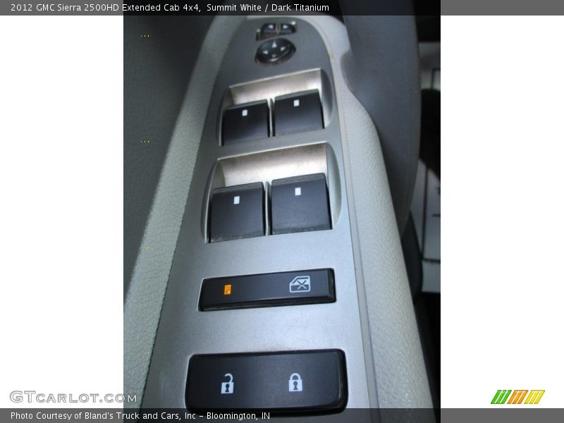 Summit White / Dark Titanium 2012 GMC Sierra 2500HD Extended Cab 4x4