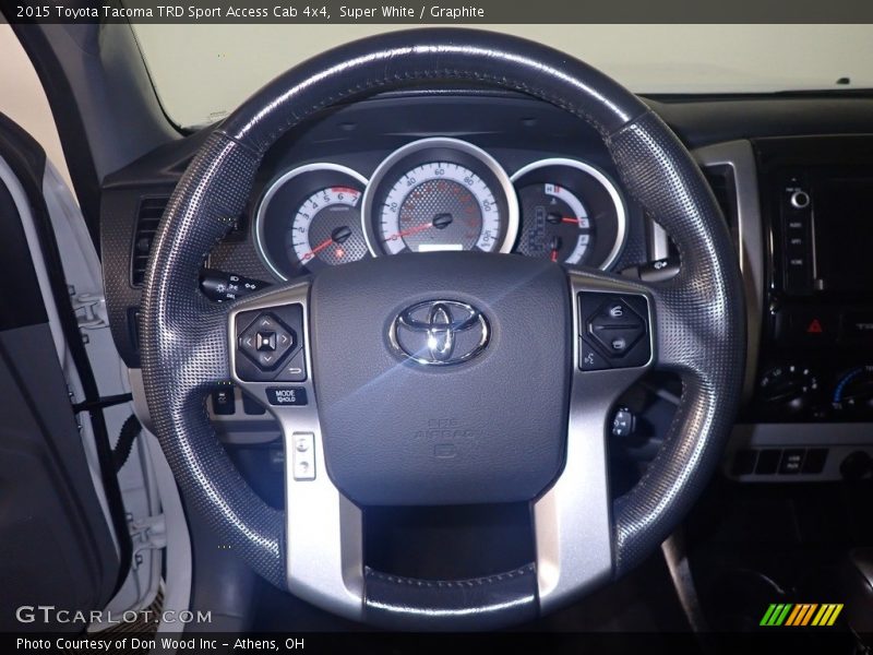 Super White / Graphite 2015 Toyota Tacoma TRD Sport Access Cab 4x4