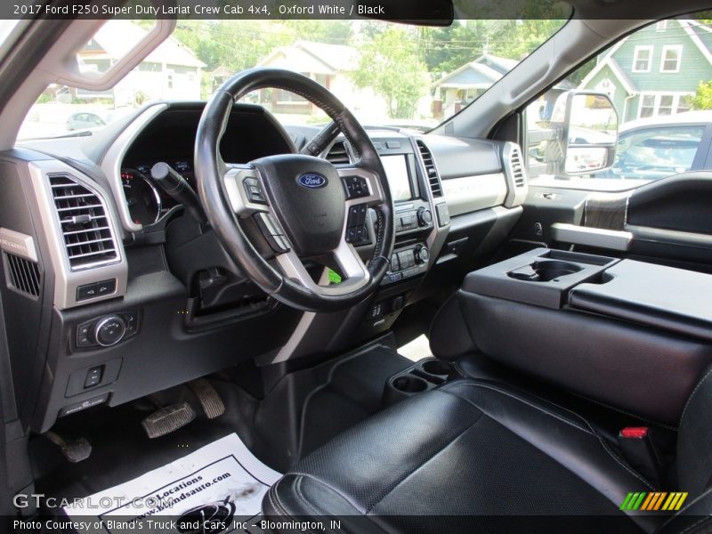 Oxford White / Black 2017 Ford F250 Super Duty Lariat Crew Cab 4x4