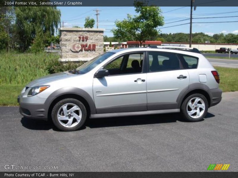 Satellite Silver / Graphite 2004 Pontiac Vibe