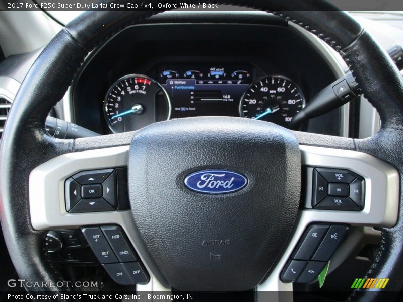 Oxford White / Black 2017 Ford F250 Super Duty Lariat Crew Cab 4x4