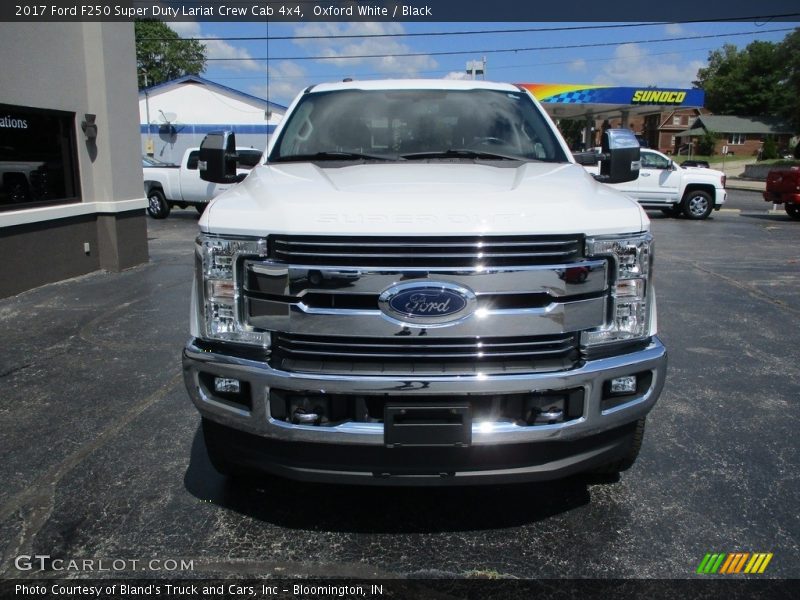 Oxford White / Black 2017 Ford F250 Super Duty Lariat Crew Cab 4x4