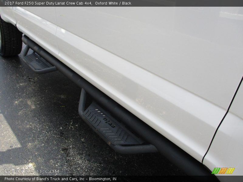 Oxford White / Black 2017 Ford F250 Super Duty Lariat Crew Cab 4x4