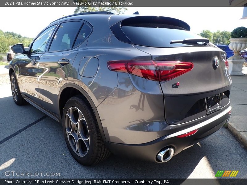 Vesuvio Gray Metallic / Black/Red 2021 Alfa Romeo Stelvio Sprint AWD