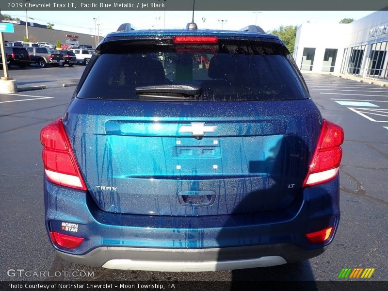 Pacific Blue Metallic / Jet Black 2019 Chevrolet Trax LT