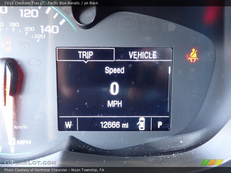Pacific Blue Metallic / Jet Black 2019 Chevrolet Trax LT