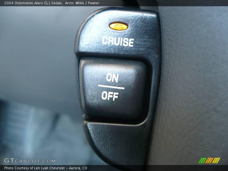 Arctic White / Pewter 2004 Oldsmobile Alero GL1 Sedan